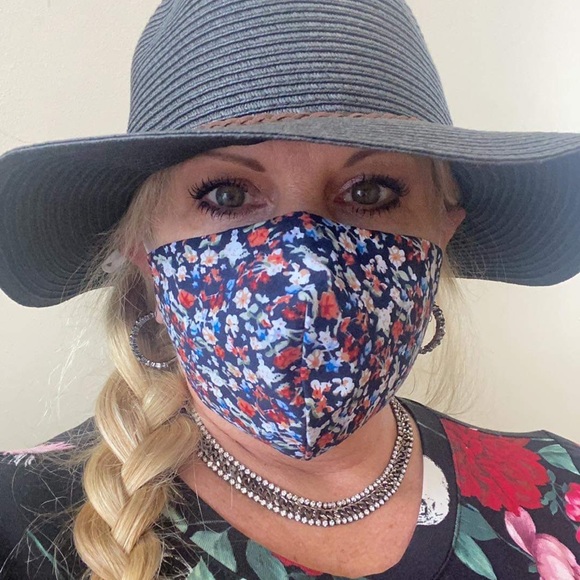 Meet your Posher, Angela - Picture 7 of 7